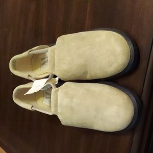 Women's AJ Valenci shoes